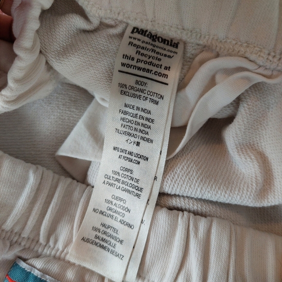 Patagonia Regenerative Organic Cotton Essential Pants Size Large - Picture 8 of 11